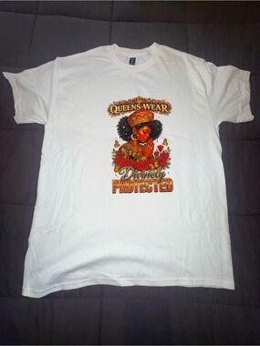 Gildan White 'Queens Wear - Divinely Protected' Graphic Tee